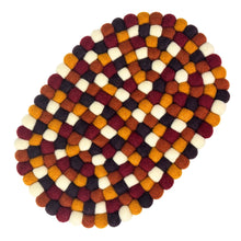 Load image into Gallery viewer, Felt Casserole Trivet, Harvest