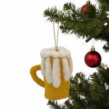 Load image into Gallery viewer, Beer Mug Felt Ornament