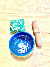 Load image into Gallery viewer, Yoga Singing Bowl for Peace Sound Therapy Meditation Copper-4"