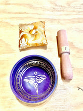 Load image into Gallery viewer, Yoga Singing Bowl for Peace Sound Therapy Meditation Copper-4"