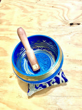 Load image into Gallery viewer, Yoga Singing Bowl for Peace Sound Therapy Meditation Copper-7 Inch