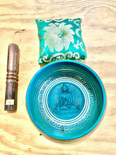 Load image into Gallery viewer, Yoga Singing Bowl for Peace Sound Therapy Meditation Copper-8.5"