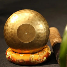 Load image into Gallery viewer, Nepal Tibetan Buddhist Bowl Handmade Singing Bowl Set Cushion Mallet