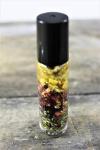 Load image into Gallery viewer, Organic Essential Oil Perfume Blend / Perfume Oil