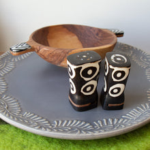 Load image into Gallery viewer, African Natural Bone Salt & Pepper Shakers, Traditional Batik Designs