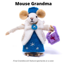 Load image into Gallery viewer, Family of Mice Handmade Fel Collectibles, Set of Five
