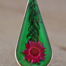 Load image into Gallery viewer, Pink Pressed Flower Teardrop Earrings
