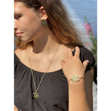 Load image into Gallery viewer, Elephant Pendant Brass Necklace