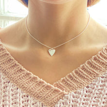 Load image into Gallery viewer, Silverpolished Heart Necklace