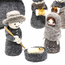 Load image into Gallery viewer, Felted Nativity 12-Piece Set