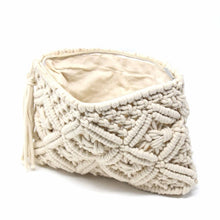 Load image into Gallery viewer, Macrame Clutch with Tassel, Cream