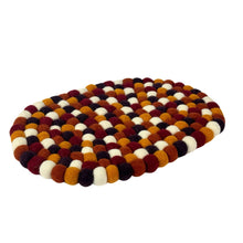 Load image into Gallery viewer, Felt Casserole Trivet, Harvest
