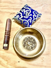 Load image into Gallery viewer, Yoga Singing Bowl for Peace Sound Therapy Meditation Copper-8.5&quot;
