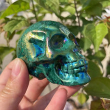 Load image into Gallery viewer, 7cm Wholesale Gemstones Carvings Crystal Animals Carvings Stones Craft Crystal Healing Stones Aura Color Crystal Skulls
