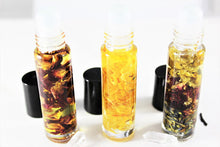 Load image into Gallery viewer, Organic Essential Oil Perfume Blend / Perfume Oil
