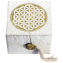 Load image into Gallery viewer, Meditation Bowl Box: 3'' Flower Of Life - DZI (Meditation)
