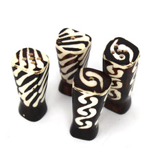 Load image into Gallery viewer, African Natural Bone Salt &amp; Pepper Shakers, Traditional Batik Designs
