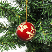 Load image into Gallery viewer, Handpainted Ornaments, Gold Snowflakes - Pack of 3
