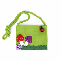 Load image into Gallery viewer, Felt Mushroom Purse - Global Groove (P)
