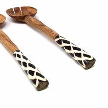 Load image into Gallery viewer, Olive Serving Set with Bone Handles 11 inch
