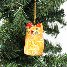 Load image into Gallery viewer, Handpainted Cat Ornaments, Set of 2

