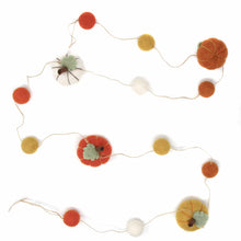 Load image into Gallery viewer, Hand Felted Garland: Pumpkins - Global Groove
