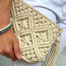 Load image into Gallery viewer, Macrame Clutch with Tassel, Cream
