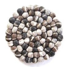 Load image into Gallery viewer, Hand Crafted Felt Ball Coasters from Nepal: 4-pack, Unicolor Grey - Global Groove (T)
